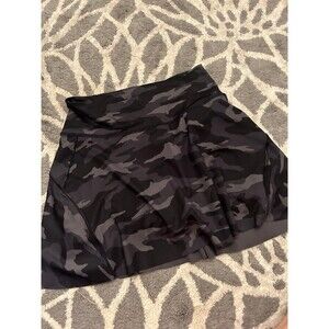 Black and Gray Camo Print Athleta Ruffle Skort